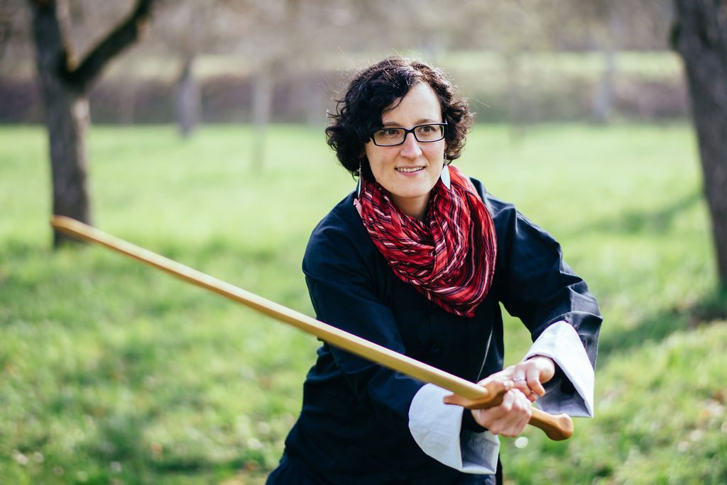 Taiji - Schwert "Drache bewegt sich vorwärts"